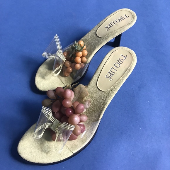 Vintage 90s “Two Lips” clear jelly butterfly bow heels - Picture 4 of 5